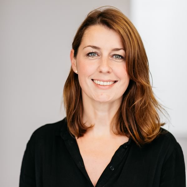 Dr Stefanie Gustafsson Dr Stefanie Gustafsson